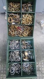 Attacchi per borse, vari accessori, ritiro Milano