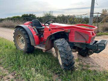 Trattore Goldoni Quasar 85