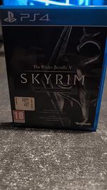 Skyrim V - PS4 