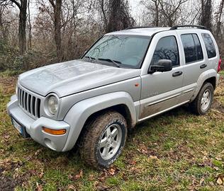 Jeep cherokee kJ liberty