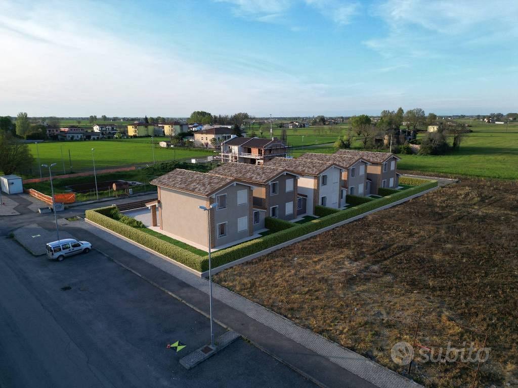 House in Soragna - Vista 5