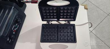 Kit Street Food: Macchina Hot Dog e Piastra Waffel