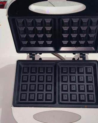 Kit Street Food: Macchina Hot Dog e Piastra Waffel