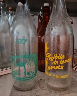 bottiglie di gazzosa e birra vintage da collezione