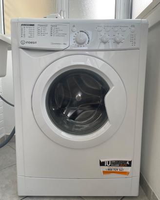 Lavatrice Indesit 8kg EWC 81284 W IT