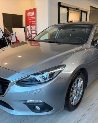 Mazda 3 Mazda3 1.5 Skyactiv-G Essence