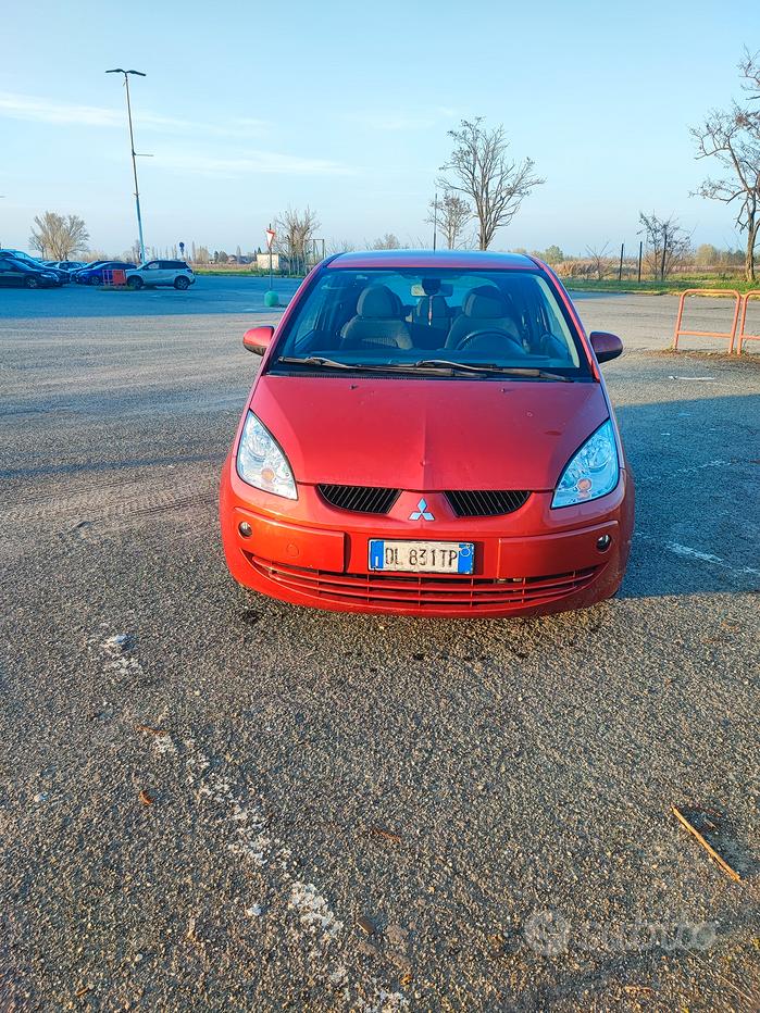 MITSUBISHI Colt 6ª serie
