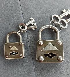 vecchi lucchetti Abus 2 touren anni 50