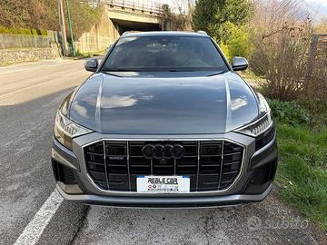 Audi Q8 50 TDI 286CV quattro tiptronic sline