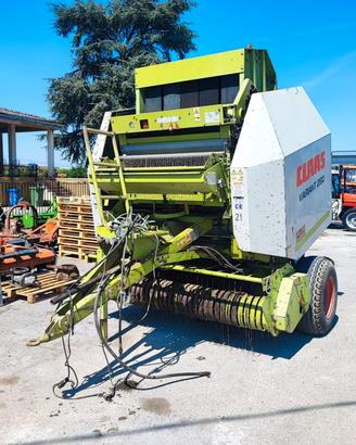 Rotopressa Claas Variant 280 con centralina