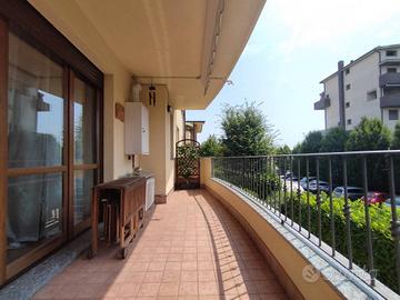 Appartamento di 70 m² con 2 locali e box auto a Li