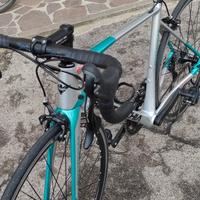Bottecchia Carbonio Campagnolo 11v Centaur 