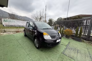 MODUS 1.5 DCI 65 CV