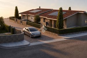 VILLA SINGOLA A LEGNAGO