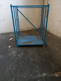 PALLET CON PEDANA IN FERRO - GABBIA METALLICA