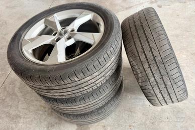 Cerchi in lega da 19 originali audi/vw con gomme