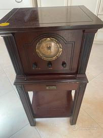 Radio e lettore music cassette