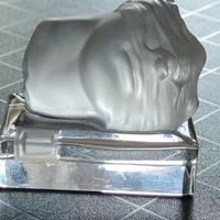 Scultura IGOR MITORAJ  "volto di donna bendata"