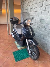 Piaggio Beverly 250 tourer