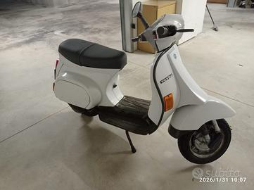 Vespa 50