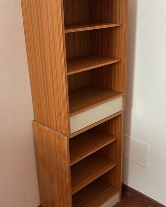 Scaffali in legno impilabili