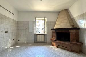 VILLA SINGOLA A MONTEROTONDO