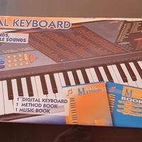 tastiera elettronica marca Bontempi