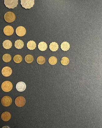 Lotto 28 Monete Estere da Collezione