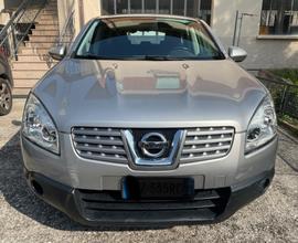Nissan Qashqai 2.0 dCi DPF 4WD Tekna con cambio au