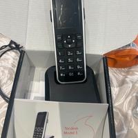 Tecdesk model 5 telefono con sim