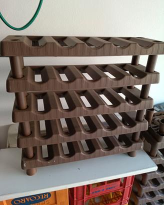 Due portabottiglie 50 posti