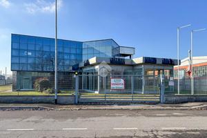 NEGOZIO A BASSANO BRESCIANO