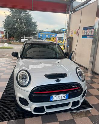 Mini Cooper Jcw 2016 231cv