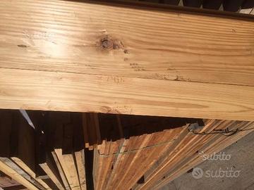 Pavimento in larice piallato a mano cerato