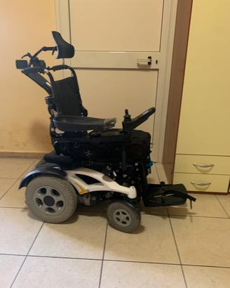 Carrozzina elettronica disabili