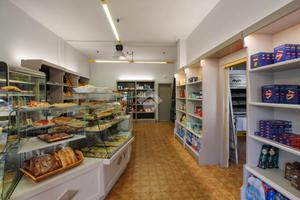 NEGOZIO A MARANELLO
