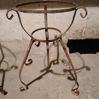 Portavasi ferro battuto