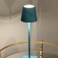 Lampada da tavolo ricaricabile