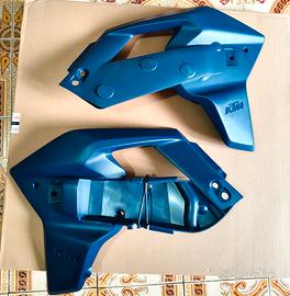 KTM 690 Smc r FINACHETTI BLU