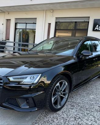 Audi A4 Avant 2.0 TDI- S.LINE - TOTAL BLACK- 2018