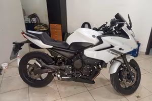 Yamaha xj6 diversion 