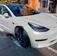 Ricambi tesla model 3 2015 2016 2017 DISPONIAMO DI