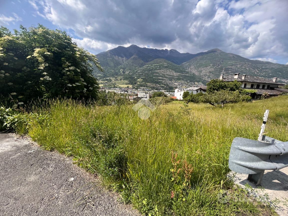 TER. RESIDENZIALE A POLLEIN - Vista 5