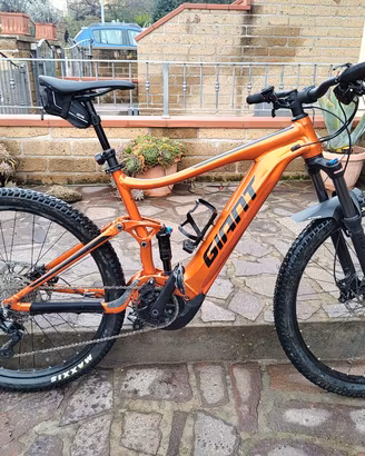 Mountain Bike elettrica Giant Stance E+ 2