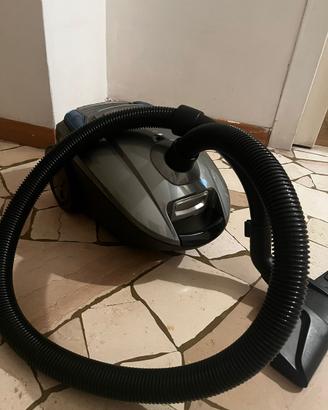 Aspirapolvere Eureka SilentClean EIT S-400