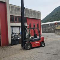 Carello elevatore muletto manitou 30 QL