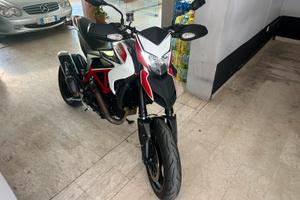 Ducati Hypermotard 821 SP
