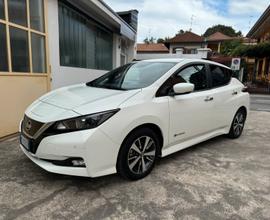 Nissan Leaf elettrica