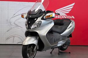Suzuki Burgman 650