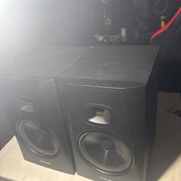 monitor audio Adam T8v